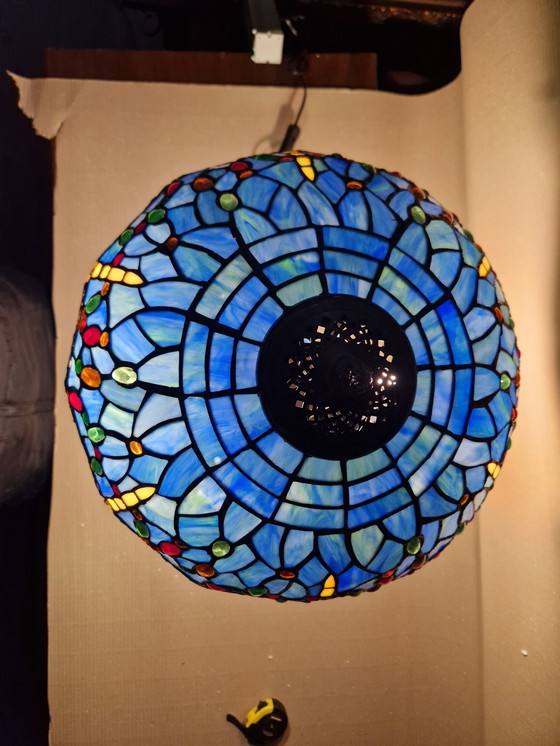 Image 1 of Beautiful Tiffany-style table lamp 73x40