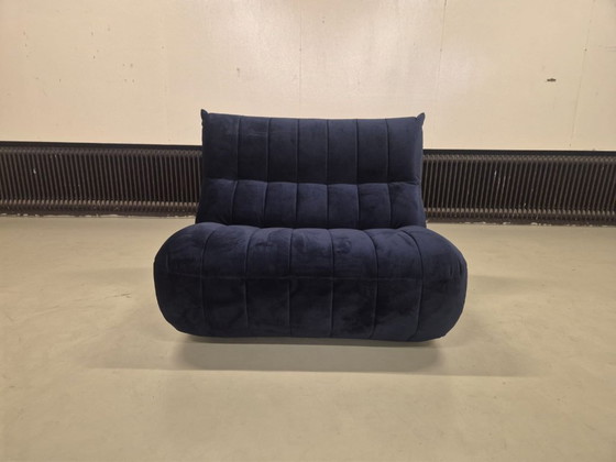 Image 1 of 50% DE DESCUENTO EN LA SALA DE EXPOSICIÓN - Sofá de dos plazas Mirella - Terciopelo - Azul