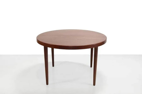 Round Rosewood dining table by Kai Kristiansen, 1960s – Mobler, Vintage (photo 2 of 6)