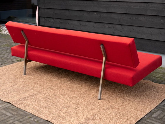 Image 1 of Canapé-lit vintage | Méridienne rouge | Rétro