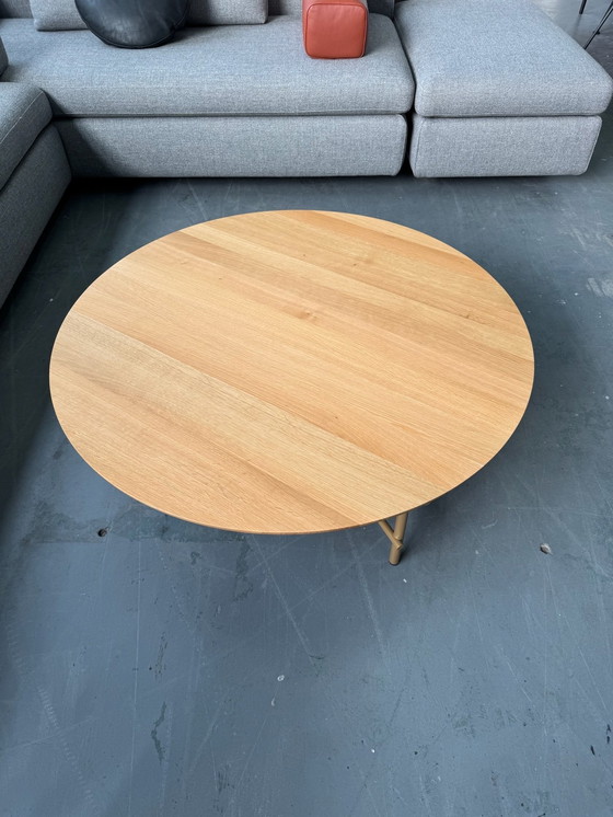 Image 1 of Table basse Pode Skitch