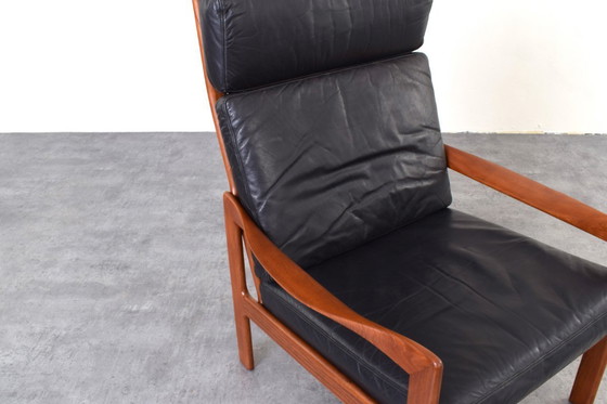 Image 1 of Fauteuils lounge vintage en teck par Illum Wikkelsø pour Niels Eilersen, années 1960.