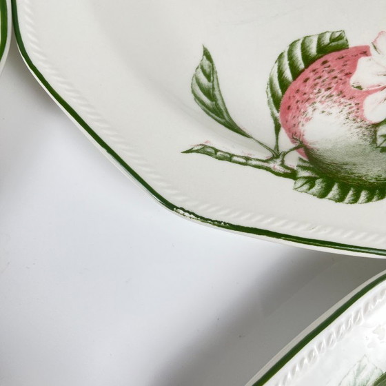 Image 1 of Set van 8 Churchill dinerborden, "Victorian Orchard" patroon, Staffordshire, Engeland
