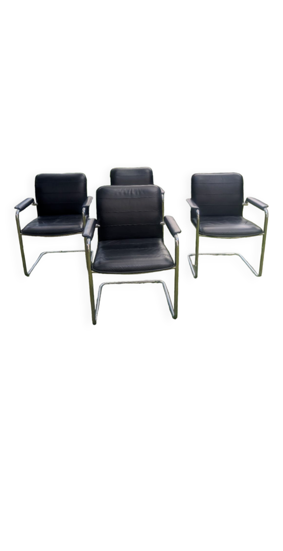 Image 1 of Set De 4 Chaises Cantilever Artcollection De Walter Knoll