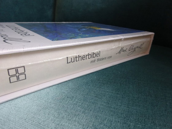 Marc Chagall Lutherbibel, blanc avec illustration bleue, Livres d'art, Papier, Modern (photo 5 sur 5)