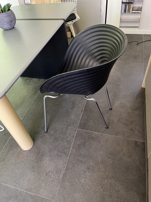 Vitra tom vac