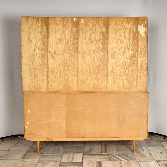 Image 1 of Crédence vintage avec table coulissante, années 1960, Tchécoslovaquie