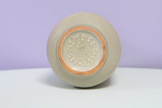 Image 1 of beige West Germany vase Carstens