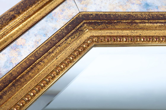 Image 1 of Vergulde achthoekige spiegel door Deknudt België versierd met gerookt spiegelglas