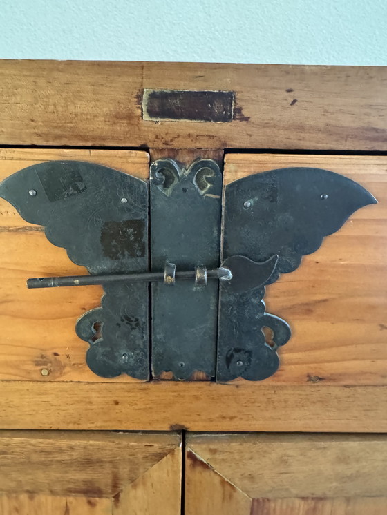 Image 1 of Antique Chinese cabinet 2 doors/2 drawers