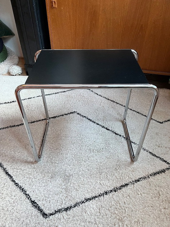 Image 1 of Table d'appoint Thonet B9C