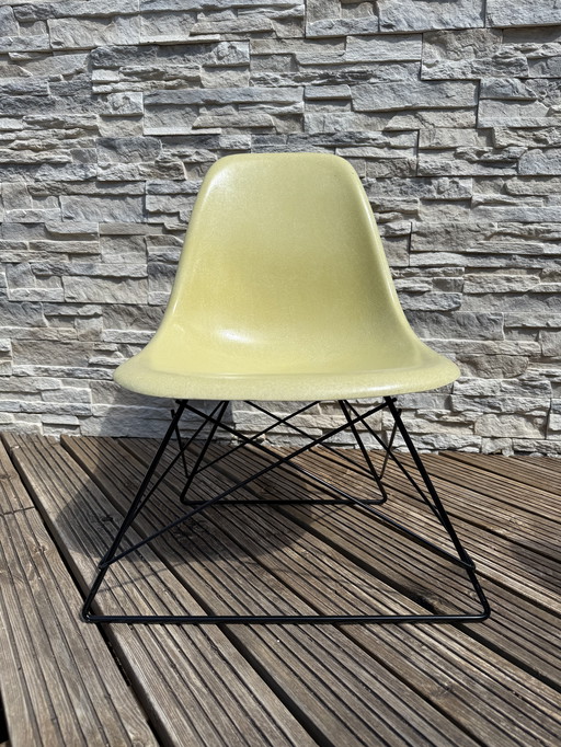 LSR EAMES HERMAN MILLER no VITRA KNOLL MCM