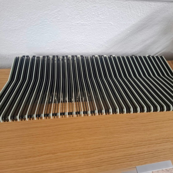 Organizzatore di vinili del 1965, vintage – Mobili TV, Plastica (photo 4 of 8)