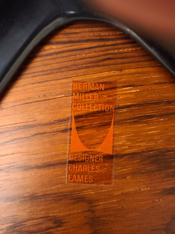 Poltrone Eames Lounge originali Herman Miller con pouf. In pelle verde avocado – Legno (photo 8 of 12)