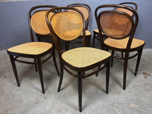 Thonet 215r 6 Esszimmerstühle klassisches Design