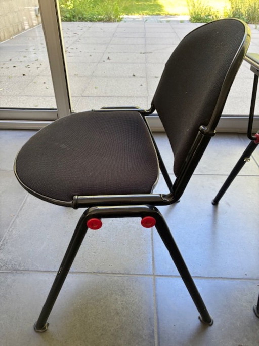 20 stoelen van Lamm