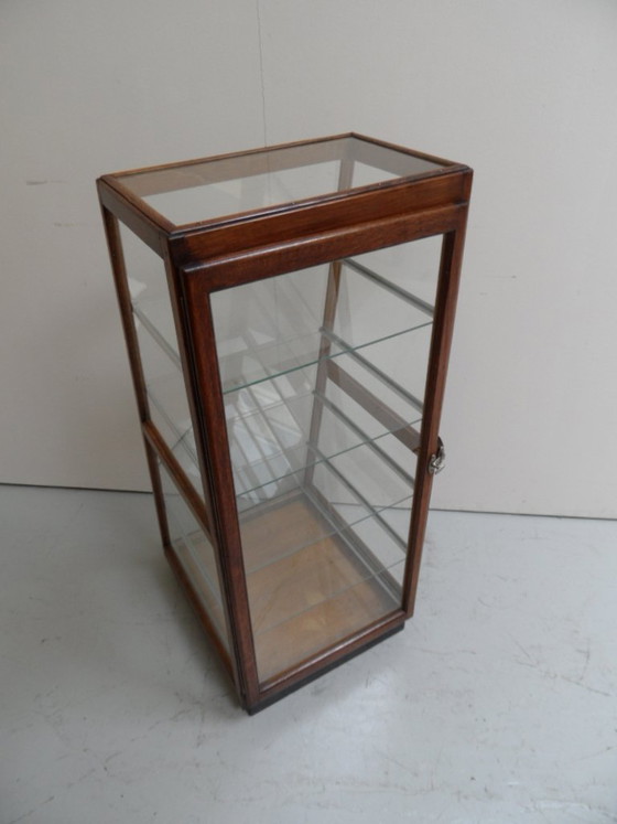 Image 1 of Antieke Bakkersvitrinekast  