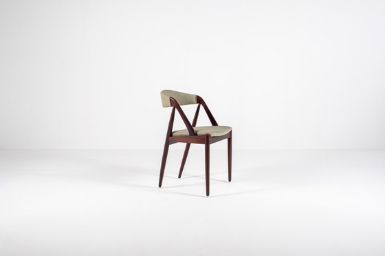 Image 1 of 6 sedie da pranzo in teak modello 31 Kai Kristiansen