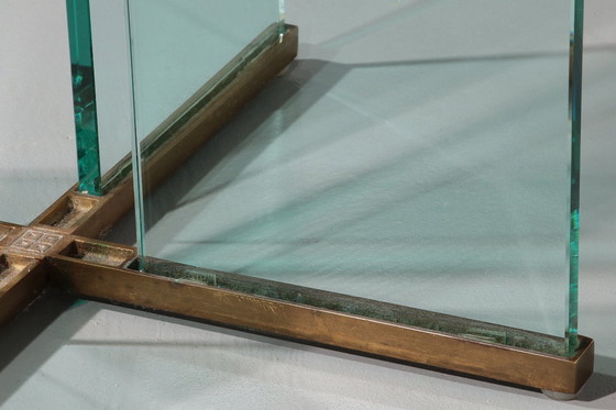 Image 1 of "Iconico tavolo rotondo di design di Peter Ghyczy - Eleganza senza tempo in perfette condizioni