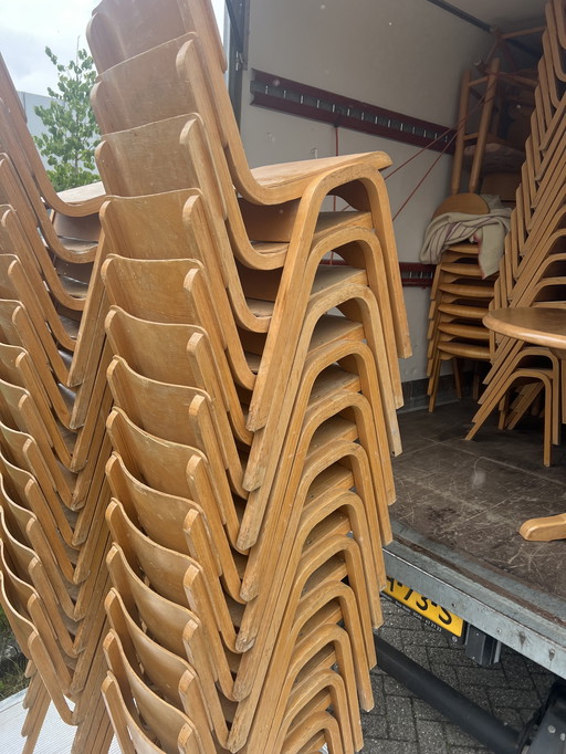 100x plywood stapelstoel