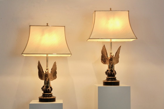 Coppia di Grandi Lampade da Tavolo Scultura Aquila in Ottone Belga per DeKnudt, Seta, Mid Century Modern (foto 5 di 16)