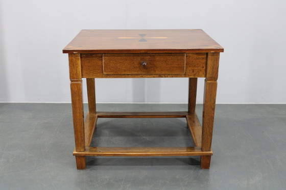 Image 1 of Gerestaureerde antieke eiken tafel uit 1930, Tsjecho-Slowakije