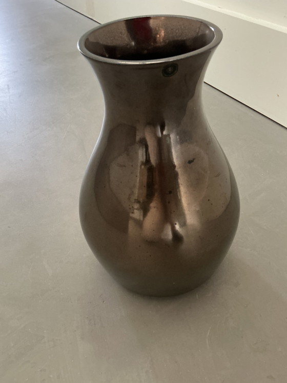 Vase JIVE, design de Ron Arad pour Cor Unum Ceramics (photo 3 of 14)