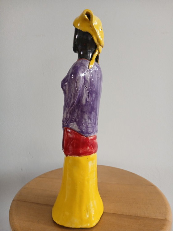 Image 1 of Statua colorata in ceramica