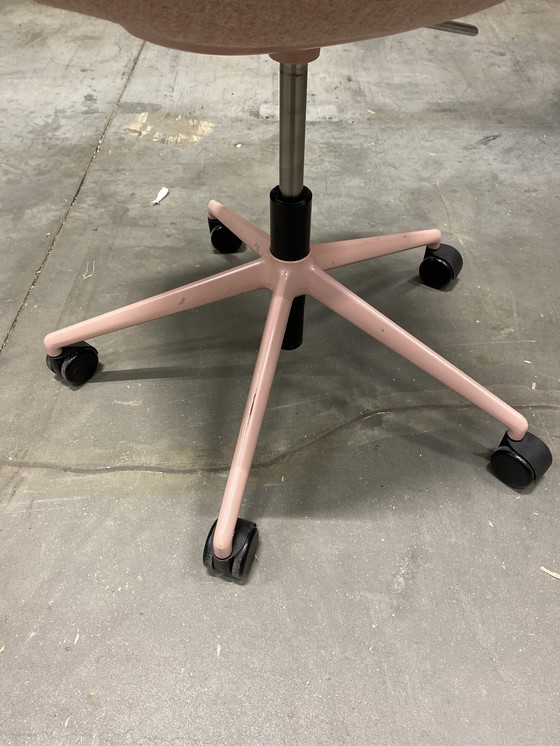 Image 1 of Sedia Ahrend Well