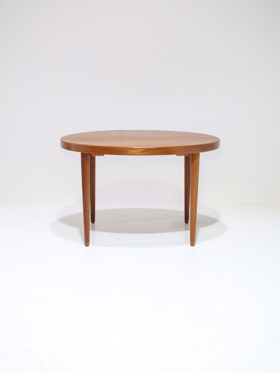 Image 1 of Extendable round dining table teak Danish vintage