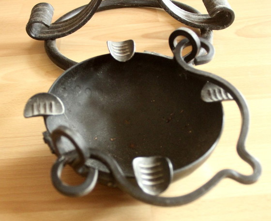 Image 1 of Posacenere da terra in ferro battuto di metà secolo - fatto a mano - vintage - supporto per fumatori fatto a mano