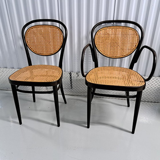 Image 1 of Mesa de comedor extensible Thonet con 8 sillas Thonet.