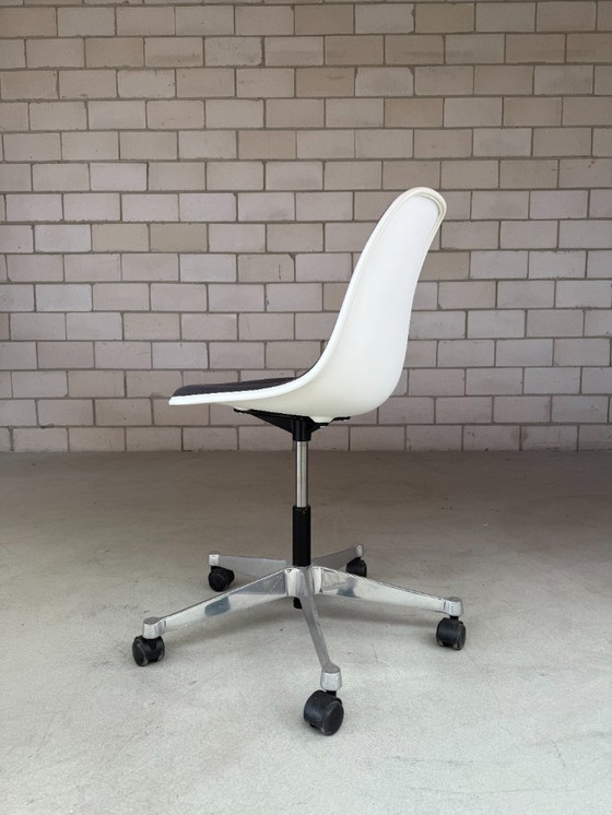 Image 1 of Vitra PSCC chair by Charles & Ray Eames