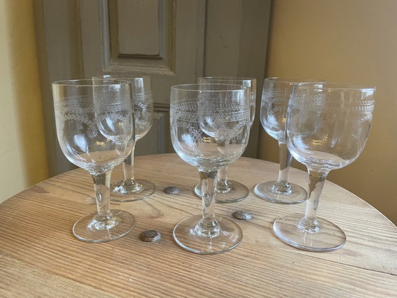 Image 1 of 6 X verres à vin du 19ème siècle gravés à la main Français