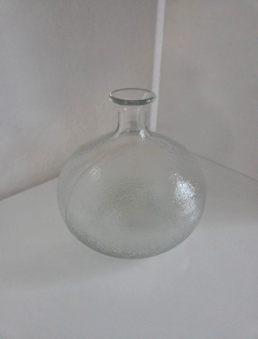 Set of 3 Mid Century Spherical Vases, Various Conditions – vazen, Glass (photo 2 of 11)