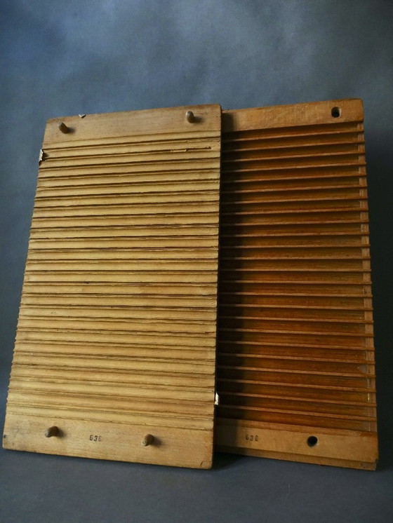 Image 1 of Grande scatola per il trasporto di sigari di metà secolo / Stampo / Pressa / Decorazione murale