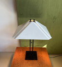 Lampada da tavolo a forma di ombrello Dijkstra, design postmoderno olandese.