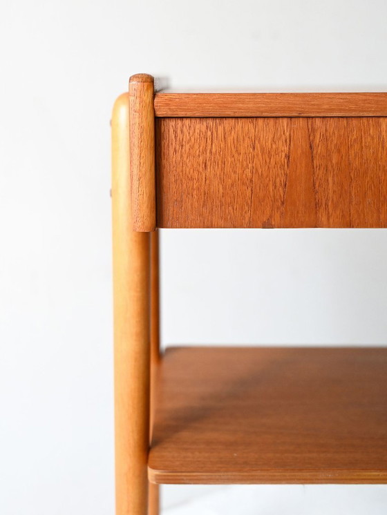 Image 1 of Teakhouten nachtkastje uit de jaren 60 van AB Carlström & Co