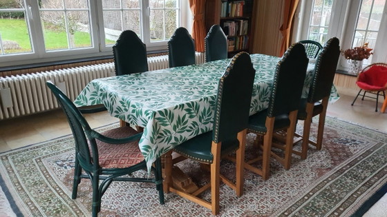 Image 1 of Table de salle à manger massive avec 6 chaises