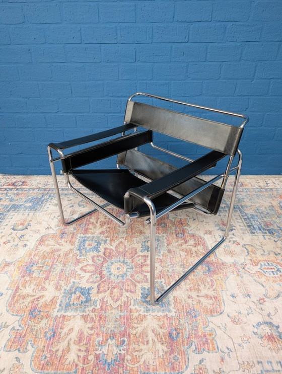 Image 1 of Poltrona Wassily vintage, stile Marcel Breuer