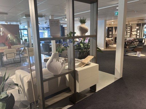 Riegel flacher Raumteiler mit Gehrungsschrank – Interstar, boekenkasten (photo 2 of 6)