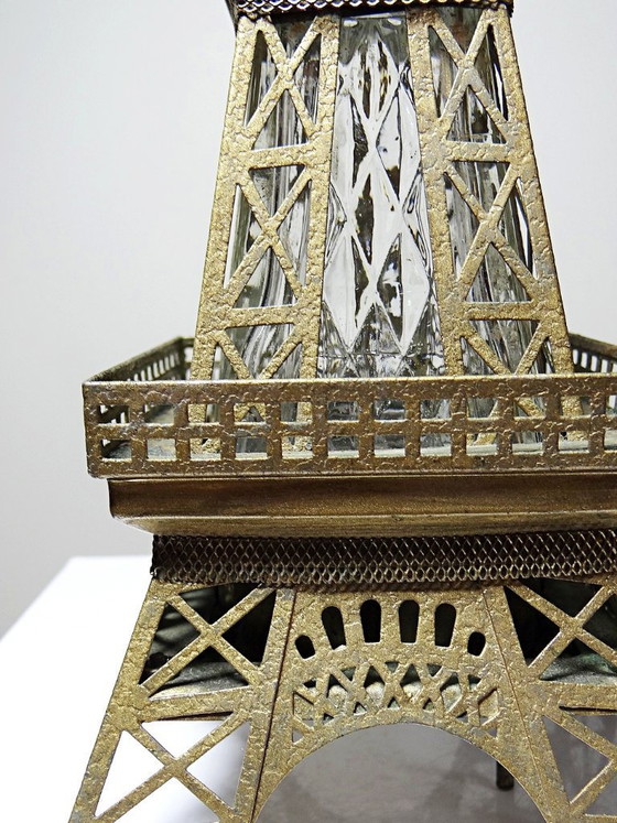 Image 1 of Large Eiffel Tower bottle, musical "Le Fiacre" vintage Japanese collection