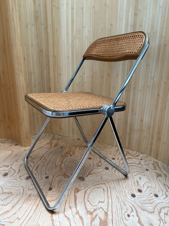 Image 1 of Italienische Plia-Stühle aus Rattan und Chrom von Piretti für Castelli, 1970er Jahre, 2er-Set