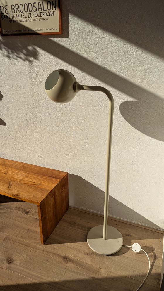 Image 1 of Lampada da terra a forma di occhio, stile Space Age, color crema, anni '60