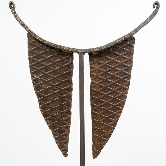 Chaise sculpture de Jean-Jacques Argueyrolles, France, années 1990 – Chaises & fauteuils, Gold, Iron (photo 8 of 11)