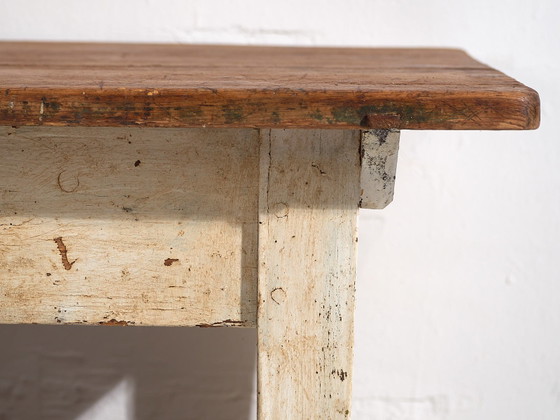 Antiker weißer niedriger Beistelltisch (ca. 1920), Esstische, Holz, Keramik (Foto 48 von 49)