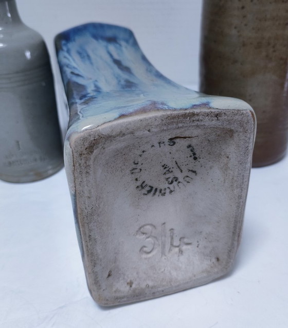 Image 1 of tre vasi vintage in ceramica a forma di bocciolo