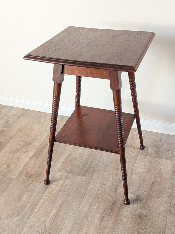 Image 1 of Table d'appoint/table basse de style Arts & Crafts antique par William Birch (vers 1900)