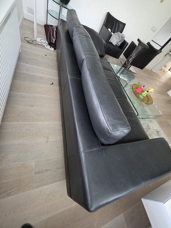 Image 1 of Leolux 3-Sitzer-Sofa plus Lederkissen