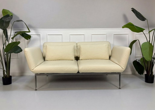 Divano letto Brühl Roro in pelle beige, ideale per ospiti.